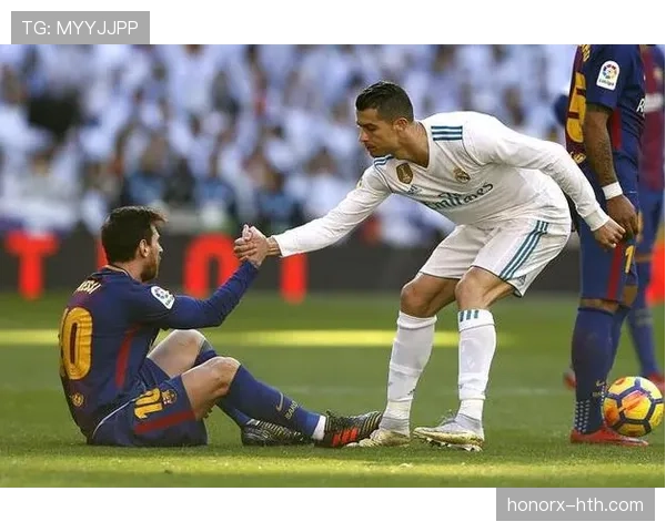 梅西与C罗再掀对决热潮：新时代足球传奇持续闪耀赛场