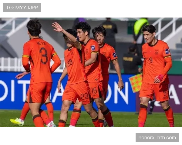 新赛季足球联赛前瞻:强队争锋格局重塑,多场焦点对决引爆球迷期待 新赛季足球联赛前瞻:强队争锋格局重塑,多场焦点对决引爆球迷期待