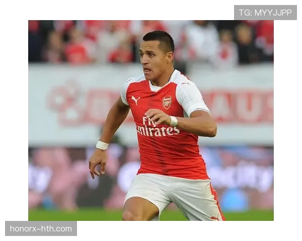 阿什利扬：从红魔传奇到英超战术大师的华丽蜕变