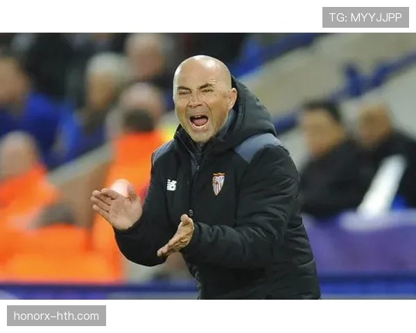 桑保利执教生涯轨迹：从南美到欧洲的战术演进与近期动态