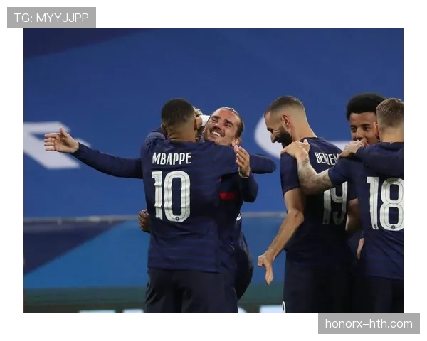 格里兹曼与本泽马：法国进攻核心角色与战术贡献对比分析