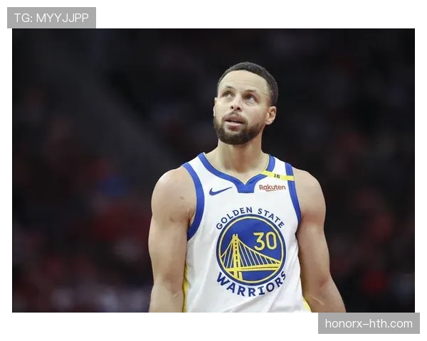 哈利伯顿无球跑动比肩库里，提升替补席三分火力效率