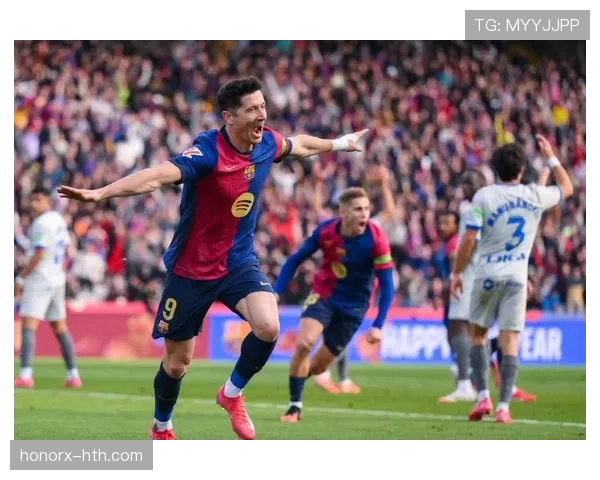 巴萨关键战表现起伏，稳定性面临考验，对赛季走势形成制约